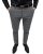 Szare spodnie dopasowane z czarnymi butami, ujęcie z przodu