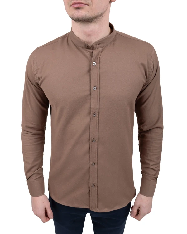 elegancka-koszula-meska-slim-fit-ze-stojka-brazowa-9.jpg
