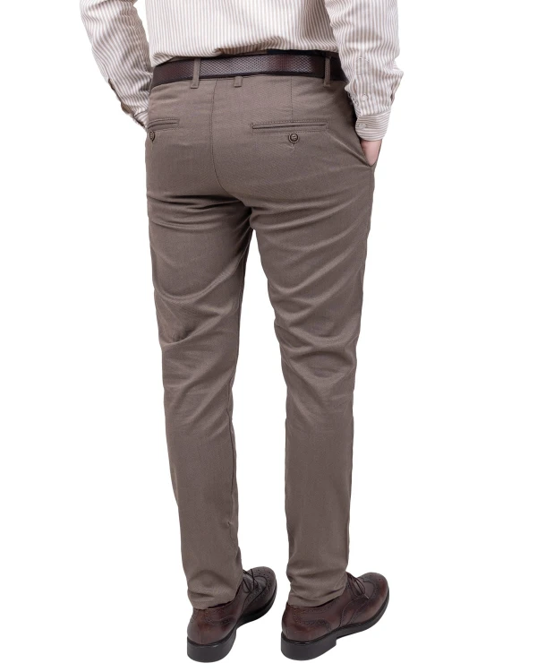 spodnie-meskie-eleganckie-brazowe-bez-kantow-slim-4.jpg
