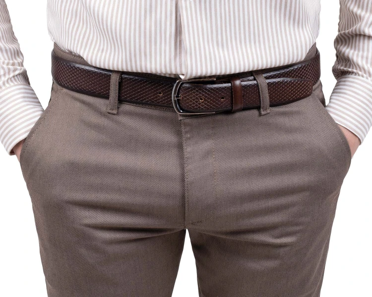 spodnie-meskie-eleganckie-brazowe-bez-kantow-slim.jpg