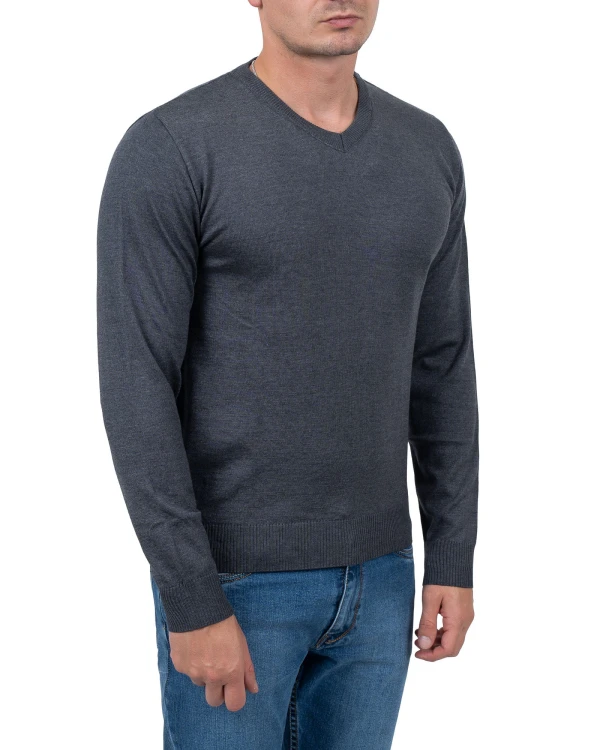 sweter męski grafitowy w serek bok