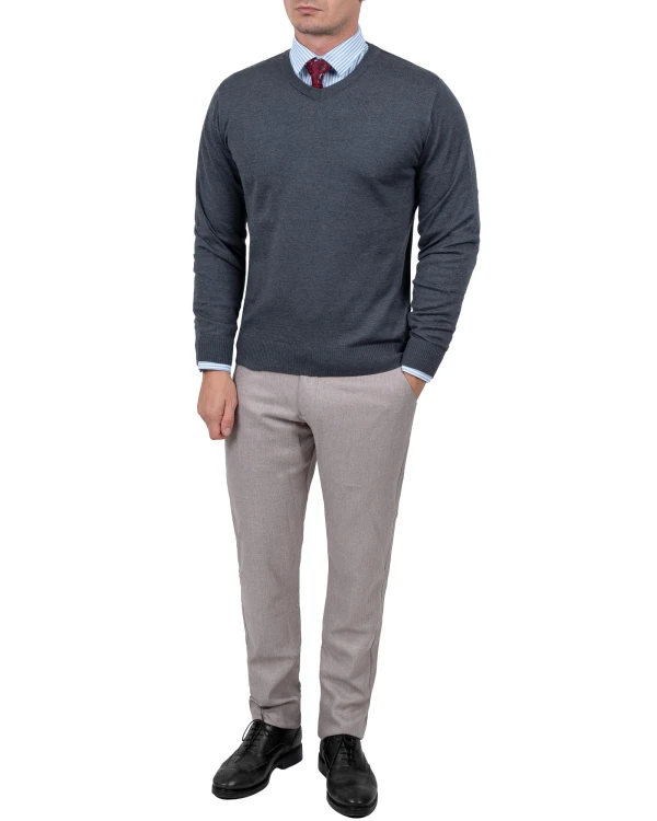 model w sweter męski grafitowy w serek