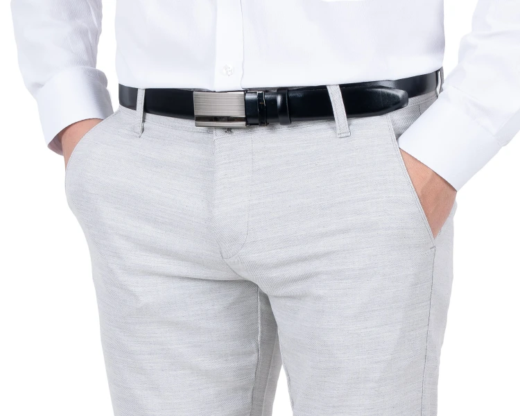 Jasnoszare spodnie męskie slim fit - pas i zapięcie, detal, Szafler