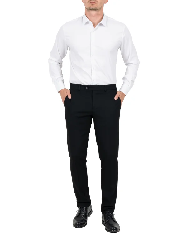 Czarne spodnie męskie wizytowe w kant - sylwetka z przodu, Szafler