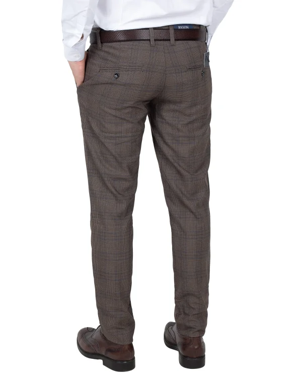 Brązowe spodnie męskie Slim Fit w kratę - widok z tyłu, Szafler